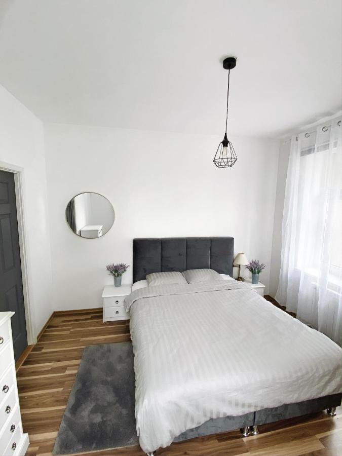 Luxurious 68M2 2Br 3-Room River View Apt In The Heart Of Pärnu Extérieur photo